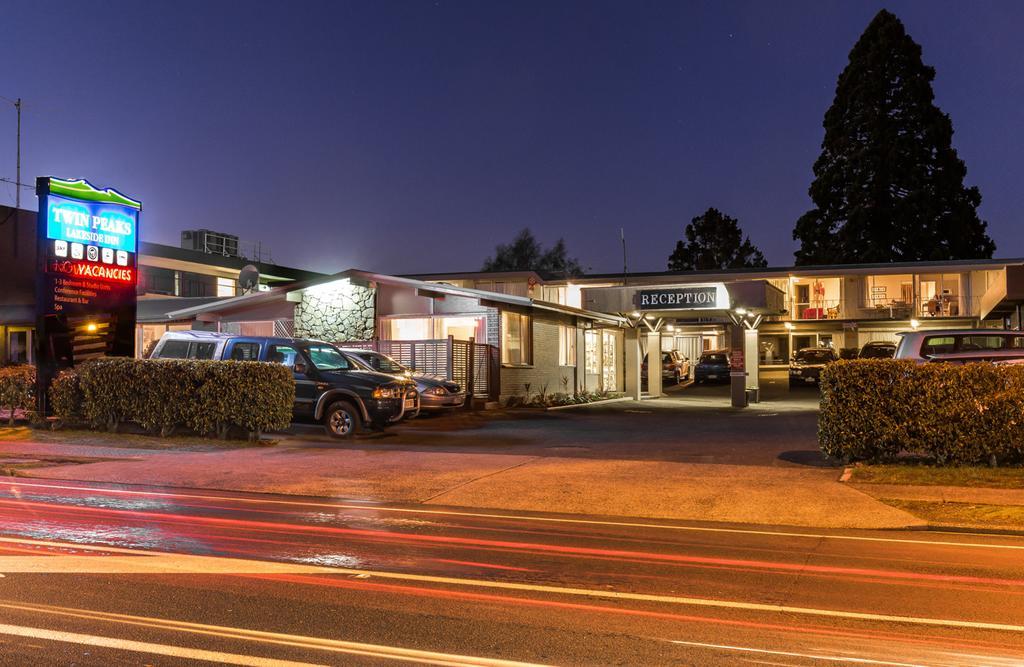 Twin Peaks Lakeside Inn Taupo Eksteriør bilde