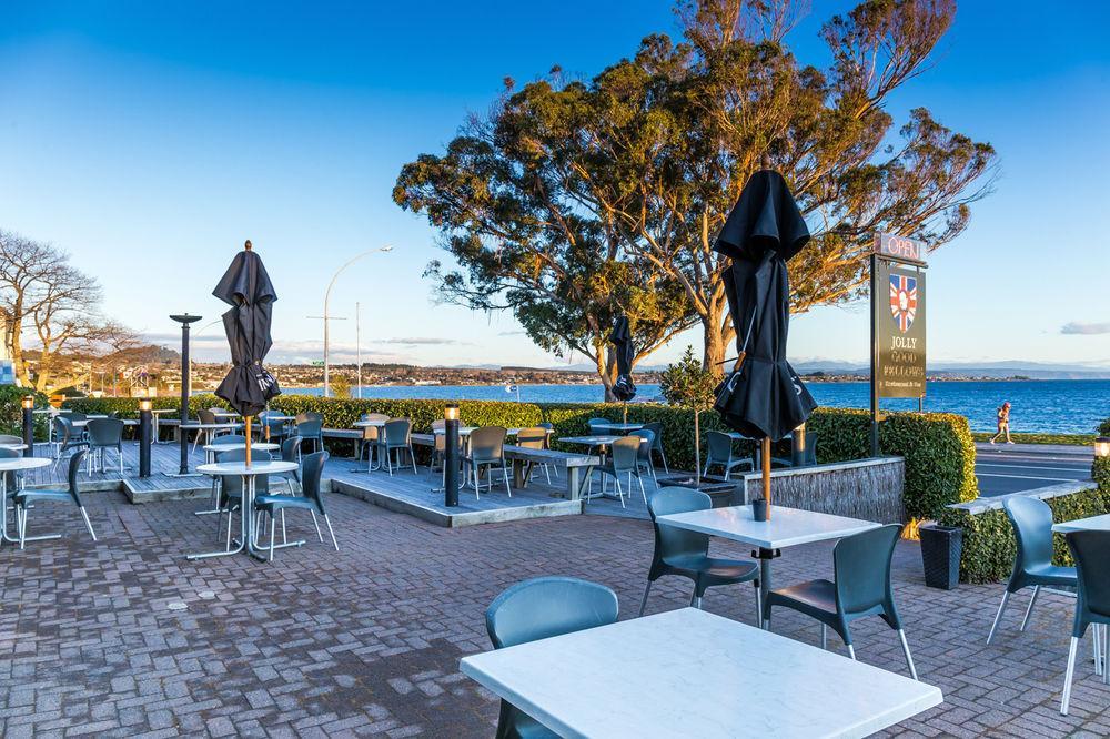 Twin Peaks Lakeside Inn Taupo Eksteriør bilde